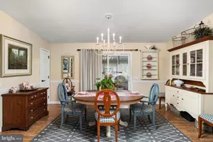 11 Mulberry Dr, Cream Ridge, NJ 08514 - Photo 8