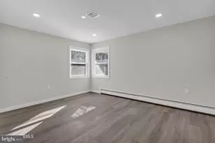 127 Freeport Blvd, Toms River, NJ 08757 - Photo 16