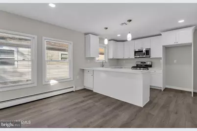 127 Freeport Boulevard, Toms River, NJ 08757 - Photo 10