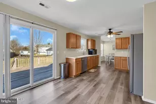 131 Lighthouse Dr, Tuckerton, NJ 08087 - Photo 8