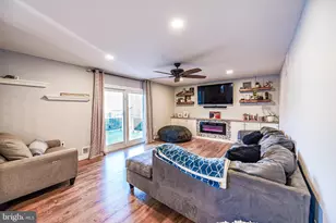 1070 Rudder Ave, Manahawkin, NJ 08050 - Photo 4