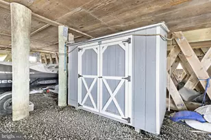 401 Bayshore Dr, Barnegat, NJ 08005 - Photo 44