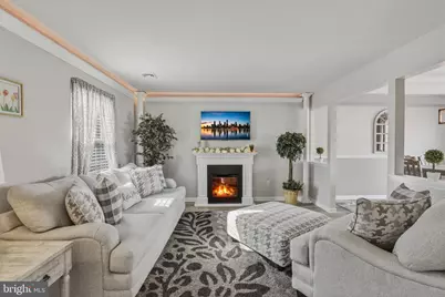 327 Harbourtown Boulevard, Little Egg Harbor, NJ 08087 - Photo 12