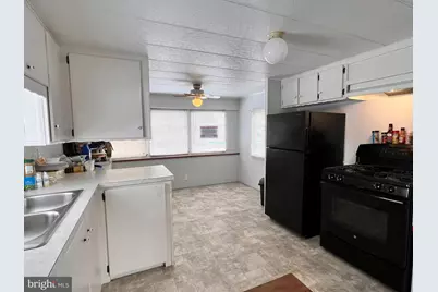 2300 Massachusetts #27, Toms River Township, NJ 08755 - Photo 8