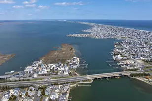 21 N Bay Ave, Manahawkin, NJ 08050 - Photo 16