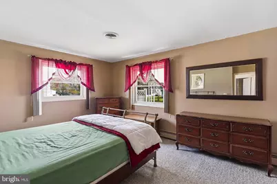 7 Pavilion Street, Toms River, NJ 08757 - Photo 16