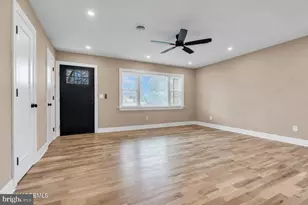 77 Brakenbury Dr, Toms River, NJ 08757 - Photo 2