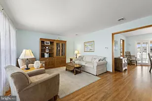403 Jersey City Ct, Lanoka Harbor, NJ 08734 - Photo 8