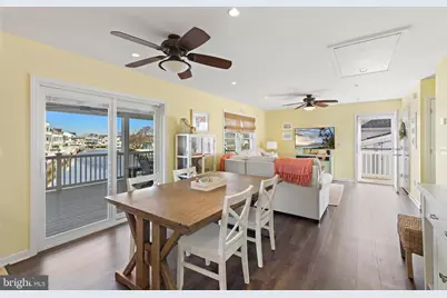 68 Florence Lane, Manahawkin, NJ 08050 - Photo 8