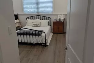 230 S Green St, Tuckerton, NJ 08087 - Photo 32