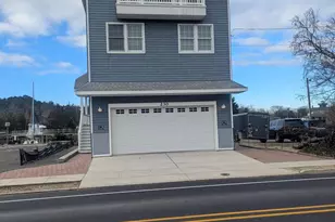 230 S Green St, Tuckerton, NJ 08087 - Photo 4