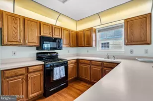 27 Abergele Dr, Toms River, NJ 08757 - Photo 16