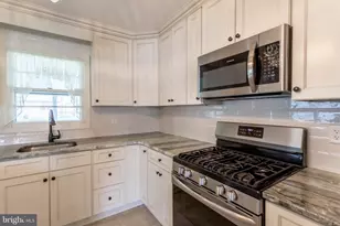13 Nostrand Dr, Toms River, NJ 08757 - Photo 12