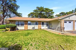 16 Cambridge Cir, Manchester Township, NJ 08759 - Photo 18