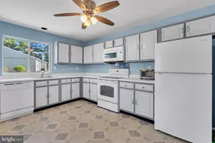 549 Mayfair Rd, Manchester Township, NJ 08759 - Photo 10