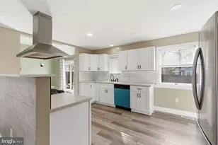 161 Mooring Rd, Manahawkin, NJ 08050 - Photo 10