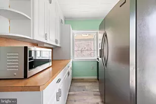 20 E Selfridge, Long Beach Township, NJ 08008 - Photo 18