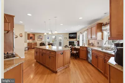 226 N 13th Street, Surf City, NJ 08008 - Photo 10