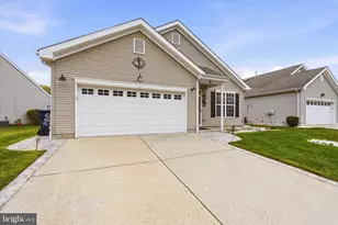 24 Lilly Dr, Little Egg Harbor, NJ 08087 - Photo 2