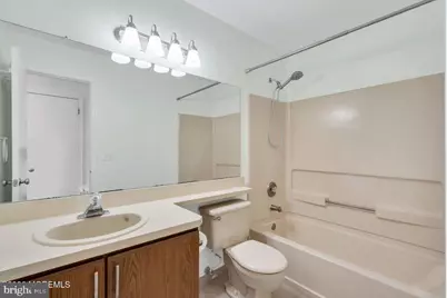 2004 Meadowlands Court, Toms River, NJ 08755 - Photo 24