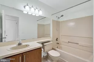 2004 Meadowlands Ct, Toms River, NJ 08755 - Photo 24