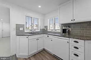 200 N 17th St, Surf City, NJ 08008 - Photo 16