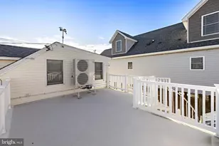 200 N 17th St, Surf City, NJ 08008 - Photo 44