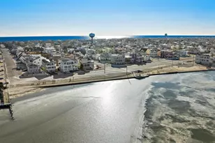 200 N 17th St, Surf City, NJ 08008 - Photo 36