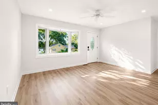 256 Nautilus Dr, Manahawkin, NJ 08050 - Photo 4