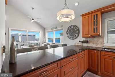 218 W 27th Street, Ship Bottom, NJ 08008 - Photo 8
