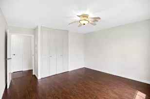 692B Plymouth Dr, Lakewood, NJ 08701 - Photo 12
