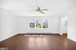 692B Plymouth Dr, Lakewood, NJ 08701 - Photo 4