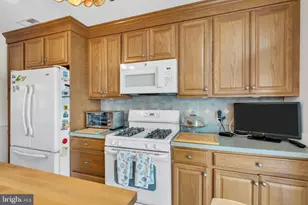 36 Mary Alice Rd, Manahawkin, NJ 08050 - Photo 14