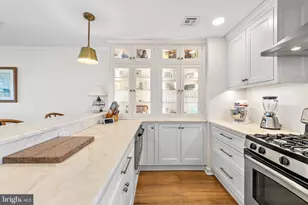 527 Engleside Ave, Beach Haven, NJ 08008 - Photo 16