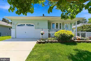 434 Jamaica Blvd, Toms River, NJ 08757 - Photo 1