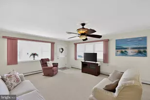 17 Corinth Pl, Toms River, NJ 08757 - Photo 8