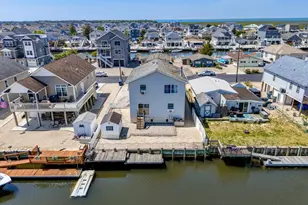 22 W Raritan Dr, Little Egg Harbor, NJ 08087 - Photo 6