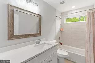 555 Egenolf Pl, Berkeley, NJ 08721 - Photo 34