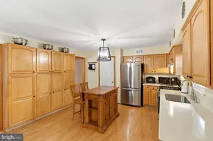 1321 Bay Ave, Toms River, NJ 08753 - Photo 10