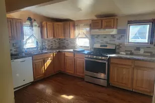 132 Morton Dr, Manahawkin, NJ 08050 - Photo 2