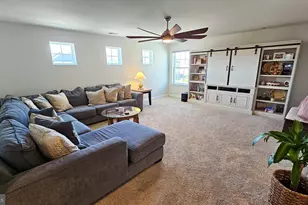 106 Ashburn Ave, Manahawkin, NJ 08050 - Photo 36