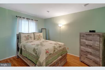 223 Serpent Lane, Manahawkin, NJ 08050 - Photo 32
