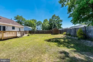 152 Nautilus Dr, Manahawkin, NJ 08050 - Photo 2