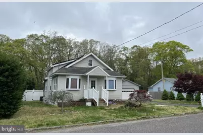 112 1st Avenue, Tuckerton, NJ 08087 - Photo 2