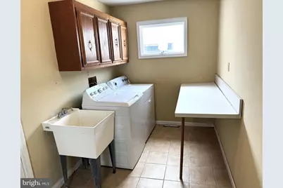 218 W 7th Street, Ship Bottom, NJ 08008 - Photo 6