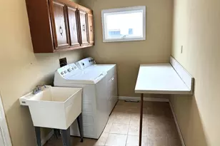 218 W 7th St, Ship Bottom, NJ 08008 - Photo 6