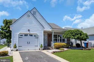 5 Vienna Dr, Toms River, NJ 08757 - Photo 2