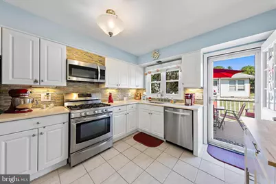 24 Cedar Road, Manahawkin, NJ 08050 - Photo 10
