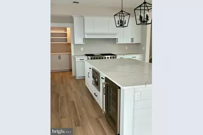 345 W 11th Street, Ship Bottom, NJ 08008 - Photo 12