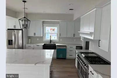 345 W 11th Street, Ship Bottom, NJ 08008 - Photo 10